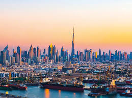 The main attractions of the emirate of dubai are the exotic beaches and enormous deserts. Dubai Wasathiyyah