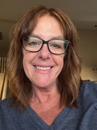 Attaching hair to a stocking without fraying