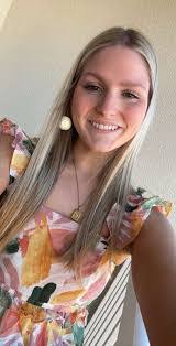 Brittany Sisson's Instagram, Twitter & Facebook