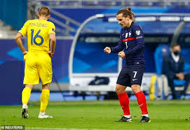 Stats de carrière (apparitions, buts, cartons) et historique de transfert. France 1 1 Ukraine Presnel Kimpembe S Own Goal Cancels Antoine Griezmann S Attack