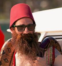 Fast N' Loud: Awkward Photos Only True Fans Have Seen