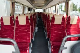 Print a set of directions flashcards, or print some for you to colour in and write the words! Autobus Con 49 50 Plazas