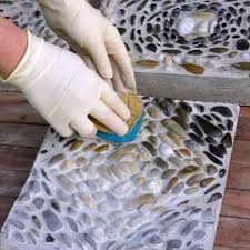 Mosaikplatten Aus Beton Selber Machen Mosaik Kieselmosaik Krautergarten Design