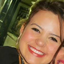 Listen to playlists featuring ترنيمه لا تتركنى اشرد