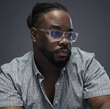 ROC (1991-1994) A few details I want to point out: During the scene where  Roc grabbed Andre Thompson by his neck. Clifton Powell got scared while  saying Charles S. Dutton's first name