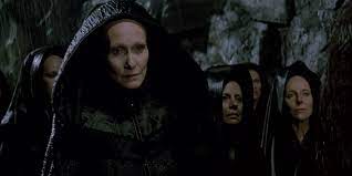Focusing a series around that powerful order of women seemed not only relevant and inspiring, but a dynamic setting. Dune Why The Bene Gesserit Is Crucial To The Series Cbr