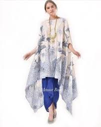 Tunik asimetris tunik dress model asimetris yg trendy dan lembut melambai seiring langkah anda terbuat dari kain batik. 38 Batik Designers Ideas Batik Batik Fashion Batik Dress