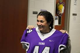 Senior Vikings show gratitude for teachers who made an impact