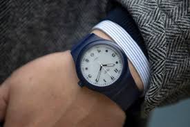 Obviously the highest end and most expensive brands like rolex and breitling won't be found on this list. Best Swiss Watches Under 500 For 2020 15 Timepieces Jargon Style