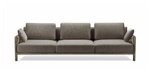 Menggunakan bahan yang nyaman dan ringan untuk si kecil yang aktif dan energic. Frame Sofa Ghidini 1961