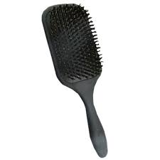 The best brushes for fine hair are gentle on the hair, won't tug on strands or tangles, and help evenly distribute your scalp's natural oils along the hair's shaft. The Best Hair Brush For Your Hair Type Ry