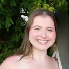 Yesterday, I started my first full time job as a Program Associate at the  Jewish United Fund! I am so excited to continue getting to know my  co-workers and help to create