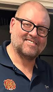 Lance Spencer's Instagram, Twitter & Facebook