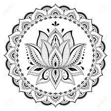 Ecco un altro mandala da colorare che andrà ad arricchire la mia raccolta di disegni mandala da colorare e da stampare. Pin Di Brigitta Hetei Su Mandala Tatuaggio Di Fiore Tatuaggi Fiore Di Loto Pittura Di Mandala
