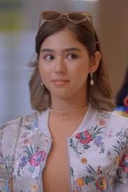 Divina Chua's Instagram, Twitter & Facebook