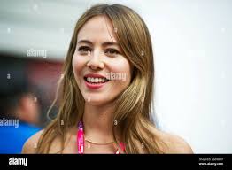 Jessica Button's Instagram, Twitter & Facebook