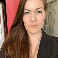 Heather Navarro (@Heather_Navarro)