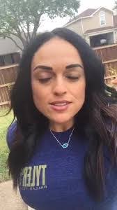 April Parr's Instagram, Twitter & Facebook