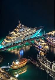 Lunapic Com Photo Editor Tool Boats Luxury Yacht Design Luxury Yachts