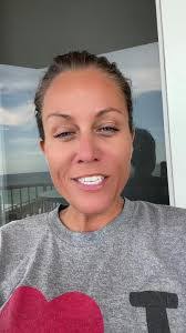 Molly Roe's Instagram, Twitter & Facebook