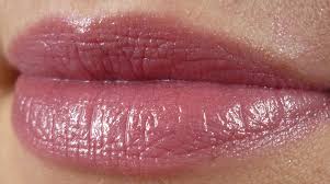 Demo and review on the chanel rouge coco flash lipstick in the shade 54 boy. Neu Bei Chanel Rouge Coco Shine Lippenstifte Innenaussen