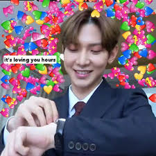 We all know that the internet is awash in memes, from grumpy cat to batman slapping robin. Utopia Aus No On Twitter Cute Love Memes Funny Kpop Memes Love Memes