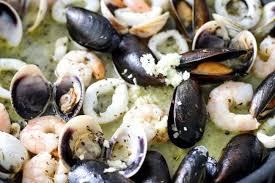 Tonight's was shrimp in a creamy garlic wine sauce with linguine pasta. Shrimp Garlic Wine Cream Sauce For Pasta Creamy Garlic Shrimp With Parmesan Low Carb Cafe Delites Now I Don T Drink White Wine It S More Time Consuming Than Difficult But Man Is It Delicious