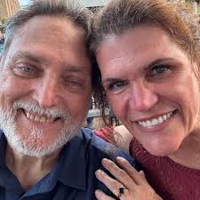 My granddaughter "Amber" just sung her 1st song with me today. Listen to  this...our 1st cut. Lol