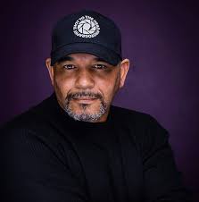 Bobby Roebuck's Instagram, Twitter & Facebook