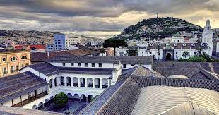 Original chants and melodies come from the general area inhabited by quech. Quito Bei Reise Und Urlaubsziele
