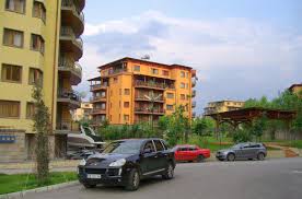 It's the kind of neighborhood where gisele bundchen and tom brady spend five years. The Production Of Segregated Urban Landscapes A Critical Analysis Of Gated Communities In Sofia Sciencedirect