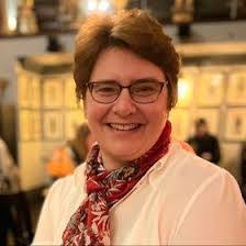 Anna Tims's Instagram, Twitter & Facebook