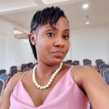 Your Saturday wedding guest ...I'm trouble free😊☺️☺️