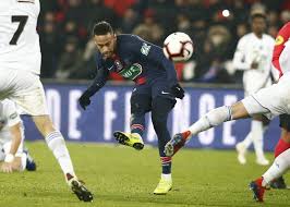 Avec le pack disney profitez de disney+: Psg Beats Strasbourg 2 0 But Star Neymar Limps Off Injured