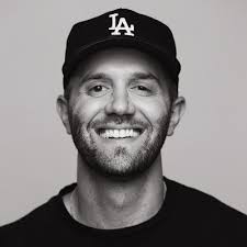 Christopher Leach (@leacherreport)