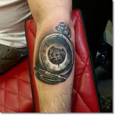 The beauty of getting a pocket watch tattooed on yourself is that it appeals to both men and women. 75 Brilliant Pocket Watch Tattoo Designs Ever Made Spiritustattoo Com
