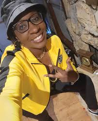 Prairie Dawn (@PrairieDawn1)