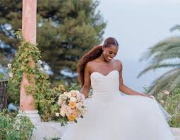 The insecure star went public with the news of her nuptials via a series of photos posted to her instagram account. Wajpto7oiis5gm