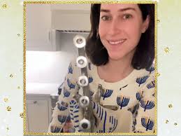 GMA' Hack the Holidays: Budget-friendly and time-saving hacks to try this  season