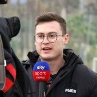 Dennis Bayer] Understand Baris Alper Yilmaz from Galatasaray is a hot  candidate for a summer transfer. Lots of interest from Bundesliga, Serie A  and Premier League. Key player for Türkiye during the