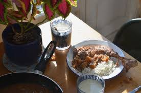 Fesenjan Iranien Poulet Aux Noix Et A La Grenade Tout Est Pretexte A Voyager Recette Cuisine Iranienne Recettes De Cuisine Alimentation
