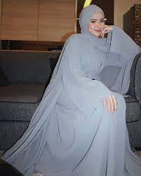 See more of hannah delisha on facebook. Cantik Tudung Bawah Dada Netizen Puji Sopannya Hannah Delisha