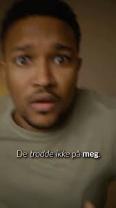 🔊 LYD PÅ! Suels historie må høres. 🙏, «Jeg var ti år gammel første gang  jeg ble skikkelig redd. Jeg var på vei til skolen. Foreldrene mine hadde  advart meg og sagt jeg måtte være forsiktig, men jeg ...