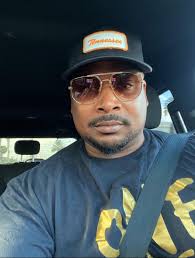 Jon Poe (@jonpoe_) • Instagram photos and videos