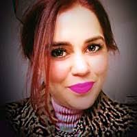 Polly Heath's Instagram, Twitter & Facebook