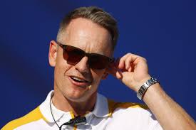 Nickent touches down in UK