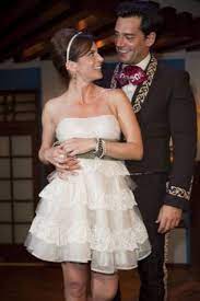Cuando manda el corazón no utilizan apuntador a la hora de grabar sus escenas, las hacen completamente de memoria. Silvia Navarro Y Cristian De La Fuente Amor Bravio Oficial Posts Facebook