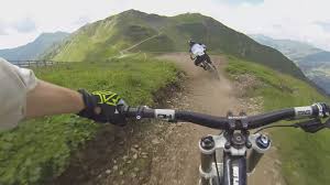 X Line Saalbach Non Stop Run By Downhill Rangers Com Pov In Saalbach Sehr Starkes Geschuttel Aber Cool Fahrrad Fahren Fahren Mtb