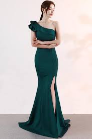 Pine Green One Shoulder Evening Gown In 2020 Classy Gowns Green Formal Dresses Wedding Dresses Unique