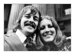 Tony with his first wife Sandy, On February 12,  1952,[[35]](https://en.wikipedia.org/wiki/Tony_Bennett#cite_note-35)  Bennett married Ohio art student and jazz fan Patricia (Sandy) Beech, whom  he had met the previous year after a nightclub performance